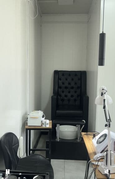 сдается кабинет парикмахера в салоне красоты: 🌸 Сдаётся готовый салон красоты! 🌸 Площадь — 80 кв. м. Отличное — 5