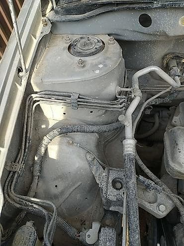 продажа toyota corolla: Toyota Corolla: 2003 г., 1.6 л, Механика, Бензин, Седан — 8