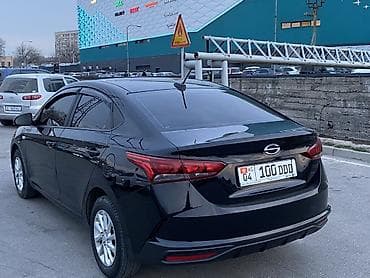 Транспорт: Hyundai Solaris: 2024 г., 1.4 л, Автомат, Бензин, Седан — 4