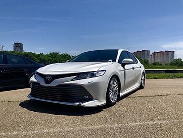 Toyota Camry: 2020 г., 2.5 л, Автомат, Бензин