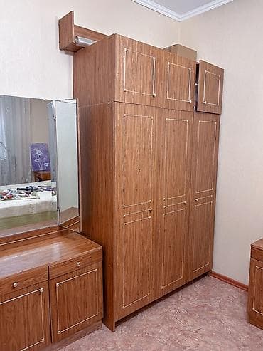 Спальные гарнитуры: Спальный гарнитур, Б/у, Двуспальная кровать, Шкаф, Комод, Самовывоз, цвет - Коричневый — 2