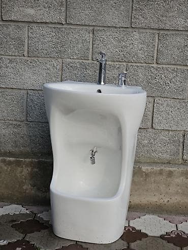 эмалированные тазы: Раковина для ванной, Особенности: Глянцевое, Овальная форма, Материал: Керамика — 1