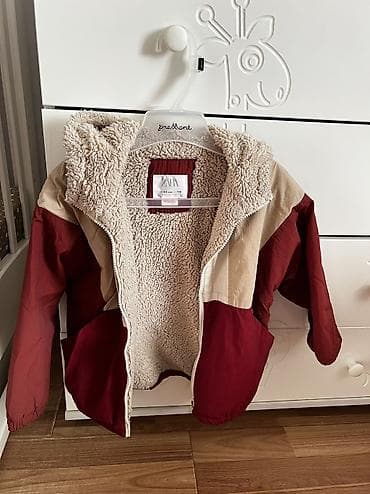 Демисезонная куртка ZARA с теплой подкладкой из мягкого «меха» (шерпа)