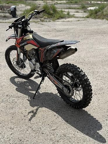 авансиер авансир: Эндуро‑мотоцикл AVANTIS (серия Enduro) - Двигатель: одноцилиндровый — 3