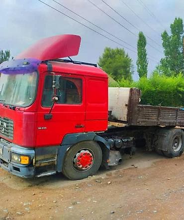 акорт 1994: Тягач, MAN, 1999 г., Тентованный — 3