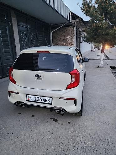 кич саренто: Kia Picanto: 2018 г., 1 л, Автомат, Бензин, Хэтчбэк — 4