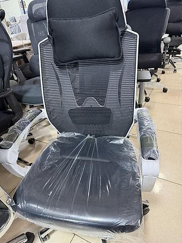 Офисные кресла: Офисное кресло, С колесиками, цвет - Белый — 2