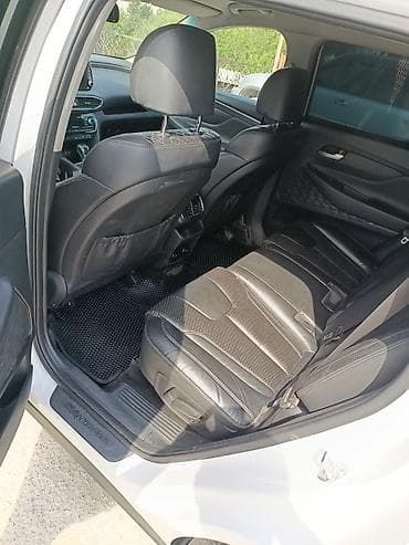 Hyundai Santa Fe: 2018 г., 2 л, Автомат, Дизель, Кроссовер — 3