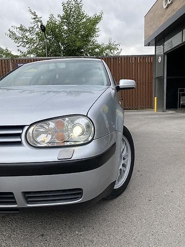 r 16: Volkswagen Golf: 2003 г., 1.6 л, Автомат, Бензин, Хэтчбэк — 2