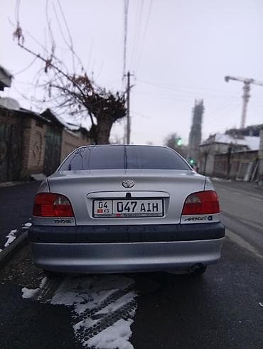 Toyota Avensis: 2009 г., 1.6 л, Механика, Бензин, Седан — 3