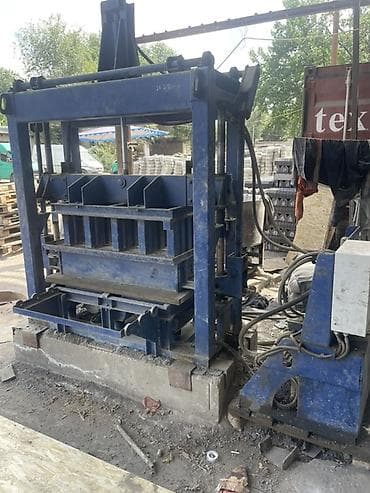 Вибропресс сатылат для производства бетонных блоков/тротуарной плитки