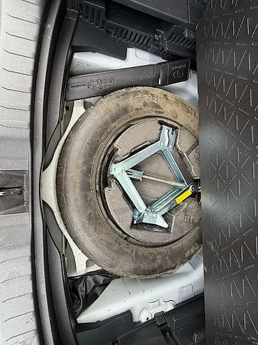 оригин: Toyota RAV4: 2021 г., 2.5 л, Автомат, Гибрид, Кроссовер — 6