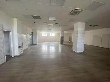 аренда магазин бишкек: Аренда офисов, 232 м², В торговом центре, 1 линия, С отдельным входом, С системой безопасности — 1