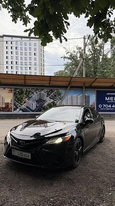 Toyota Camry: 2018 г., 2.5 л, Автомат, Бензин, Седан — 5
