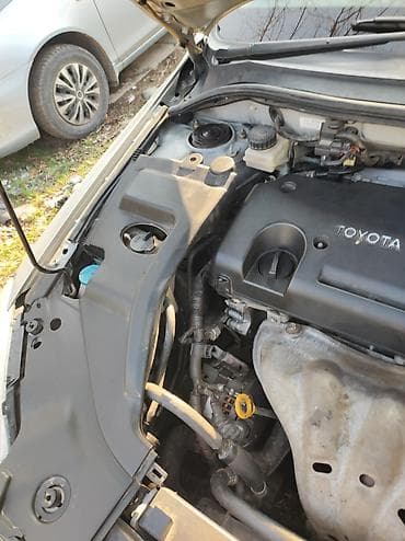 bmw e39 2002: Toyota Avensis: 2004 г., 2 л, Автомат, Бензин, Универсал — 10