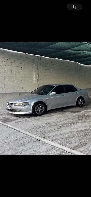 Унаа сатуу: Honda Accord: 1999 г., 2 л, Автомат, Бензин, Седан — 1