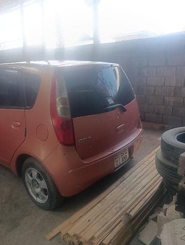 Mitsubishi Colt: 2005 г., 1.3 л, Вариатор, Бензин — 4