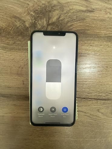 3 3: IPhone Xs Max, Б/у, 512 ГБ, Золотой, Зарядное устройство, Защитное стекло, Чехол, 100 % — 4