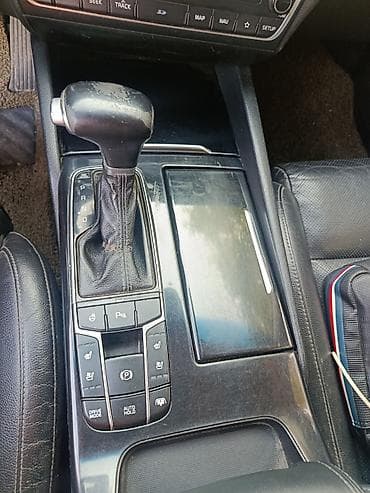 mark 2: Kia K7: 2017 г., 3 л, Автомат, Газ, Седан — 6