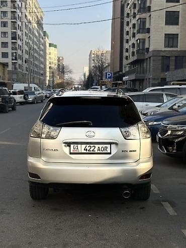 вмятина: Lexus RX: 2004 г., 3 л, Автомат, Бензин, Кроссовер — 5