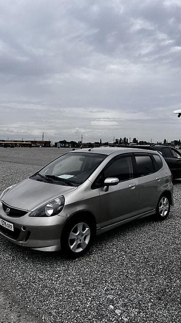 mazda x7: Honda Jazz: 2005 г., Автомат, Хэтчбэк — 3