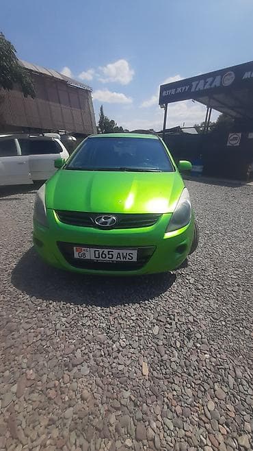 хендай грандеур: Hyundai i20: 2010 г., 1.4 л, Автомат, Бензин, Хэтчбэк — 3