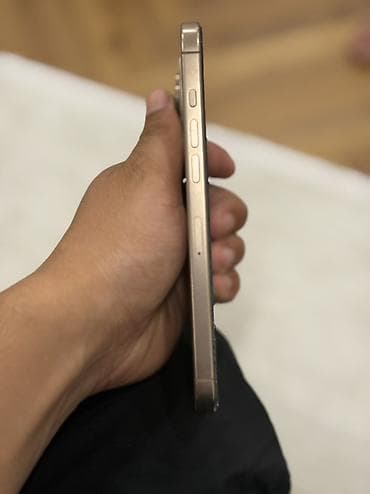 айфон 13 про макс чехол: IPhone 13 Pro Max, Золотой — 3