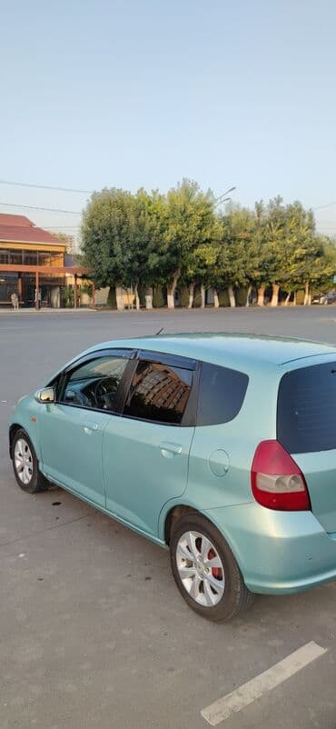 мотор коробка на фит: Honda Fit: 2002 г., 1.4 л, Вариатор, Бензин, Хэтчбэк — 8