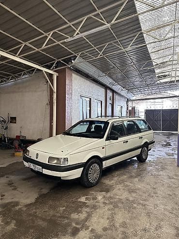 чери авто: Volkswagen Passat: 1991 г., 1.8 л, Механика, Бензин, Универсал — 1