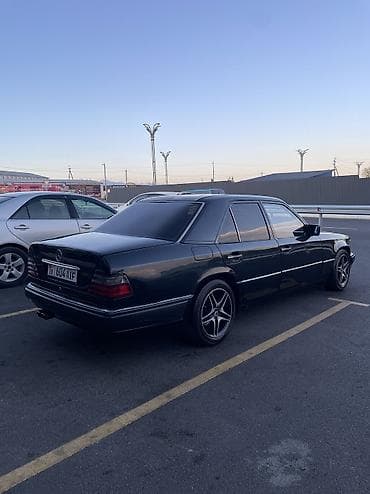 аккумулятор 24: Mercedes-Benz W124: 1995 г., 3.2 л, Автомат, Газ, Седан — 4