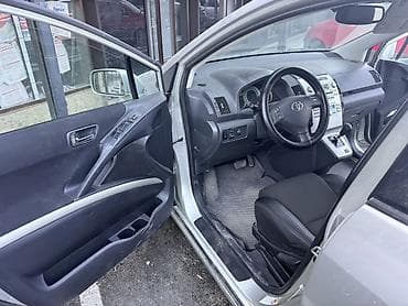 тойота хайс минивен: Toyota Corolla Verso: 2005 г., 1.8 л, Робот, Бензин, Минивэн — 6