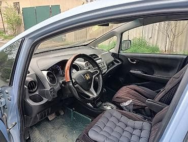 tesla pi: Honda Fit: 2008 г., 1.5 л, Автомат, Бензин, Хэтчбэк — 4