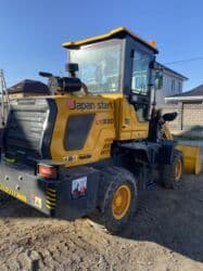 продаю в связи с переездом: Услуги погрузчика — 1