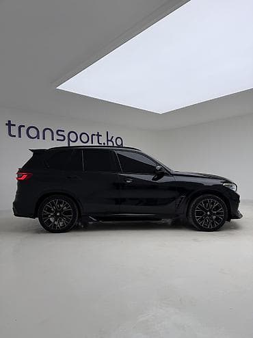 приборка: BMW X5: 2019 г., 4.4 л, Автомат, Бензин, Кроссовер — 5