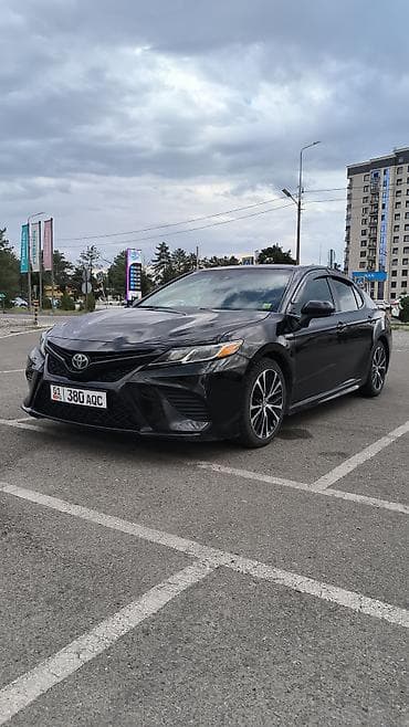 prius plus: Toyota Camry: 2018 г., 2.5 л, Автомат, Гибрид, Седан — 1