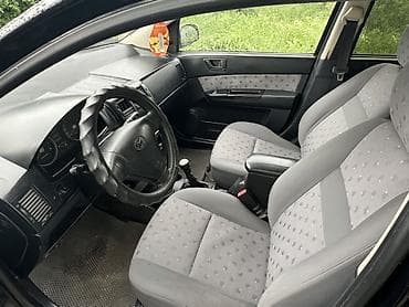 Продажа авто: Hyundai Getz: 2000 г., 1.4 л, Механика, Бензин, Хэтчбэк — 7