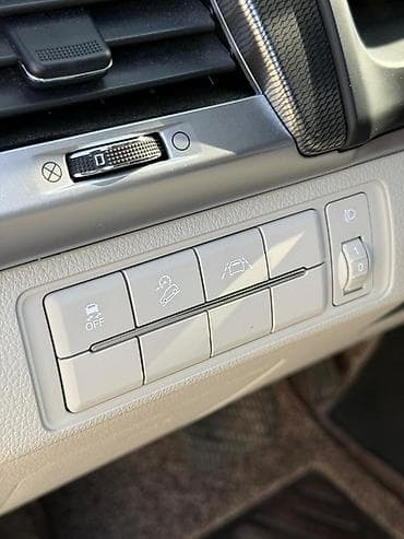 step 2: Ssangyong Rexton: 2021 г., Внедорожник — 10