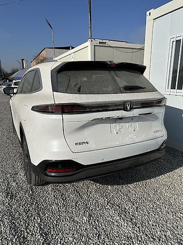 Changan: Changan CS75 Plus: 2026 г., 1.5 л, Автомат, Бензин, Кроссовер — 3