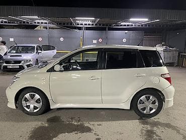 aida: Toyota Ist: 2004 г., Автомат, Бензин, Хэтчбэк — 1