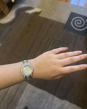 Кол сааттар: Классикалык сааттар саат, Аялдарга — 1