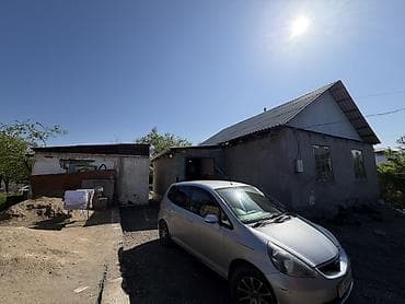 жилье ош: 📢 ПРОДАЁТСЯ ДОМ! 📍 Рядом с новым Ош базаром 📍 Дача Достук, 5-линия 🏠 — 2