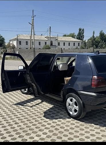 lexus gs 450h: Volkswagen Golf: 1992 г., 1.8 л, Механика, Бензин, Хэтчбэк — 3