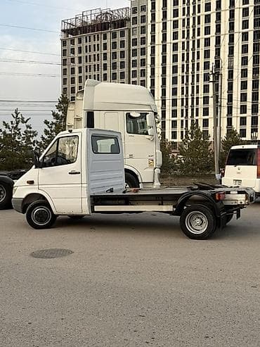 reno master: Тягач, Mercedes-Benz, 2006 г. — 2