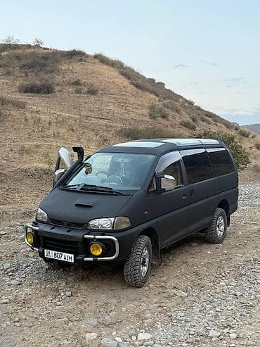 Продажа авто: Mitsubishi Delica: 1993 г., 2.8 л, Автомат, Дизель, Минивэн — 2