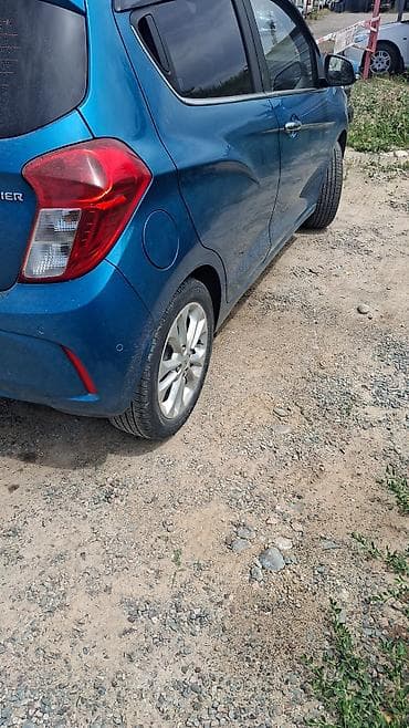 двигатил: Chevrolet Spark: 2019 г., 0.1 л, Автомат, Бензин, Хэтчбэк — 1