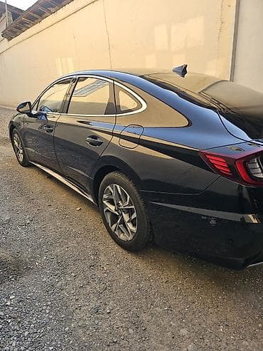 Транспорт: Hyundai Sonata: 2022 г., 2 л, Автомат, Бензин, Седан — 6