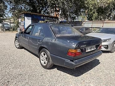 бензавозы: Mercedes-Benz W124: 1989 г., 2.3 л, Механика, Бензин, Седан — 6