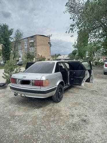 редми 6 а: Audi 80: 1993 г., 2 л, Механика, Бензин, Седан — 1