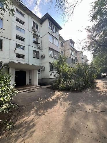 3 комнаты, 58 м², Ата-Тюрк парк 104 серия, 4 этаж, Требуется ремонт — 1