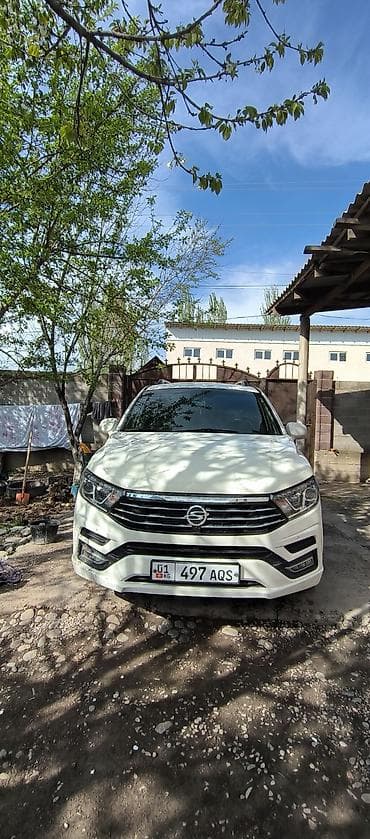rexton 2019: Ssangyong Rodius: 2018 г., 2.2 л, Автомат, Дизель, Минивэн — 5